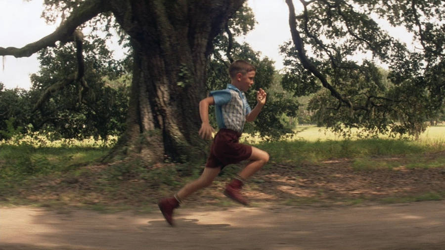 Young Forrest Gump Running Wallpaper