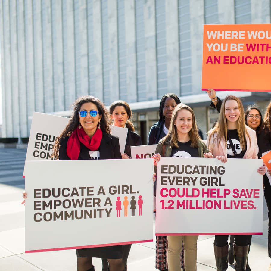 Young Women Protesting Wallpaper