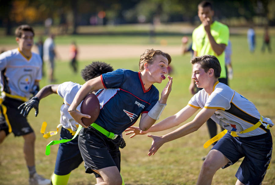 Youth High School League Flag Football Wallpaper