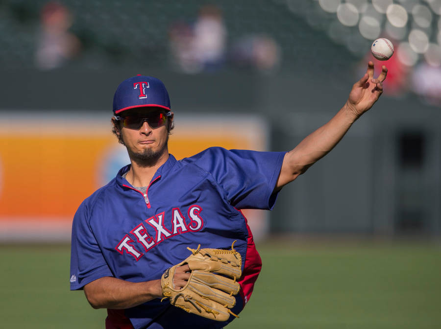 Yu Darvish Casual Playing Wallpaper