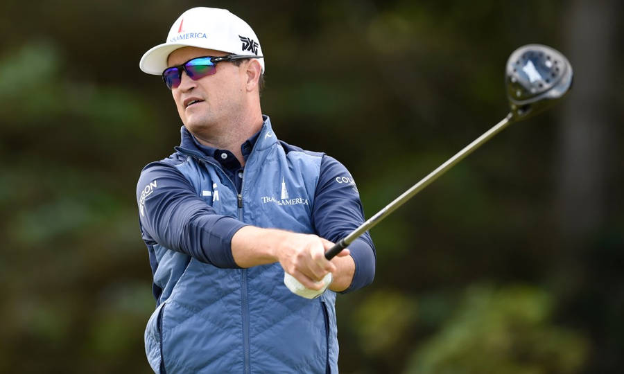 Zach Johnson Enjoying Golf Wallpaper