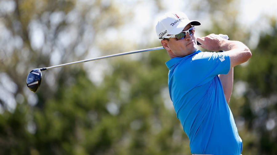 Zach Johnson In Blue Shirt Wallpaper