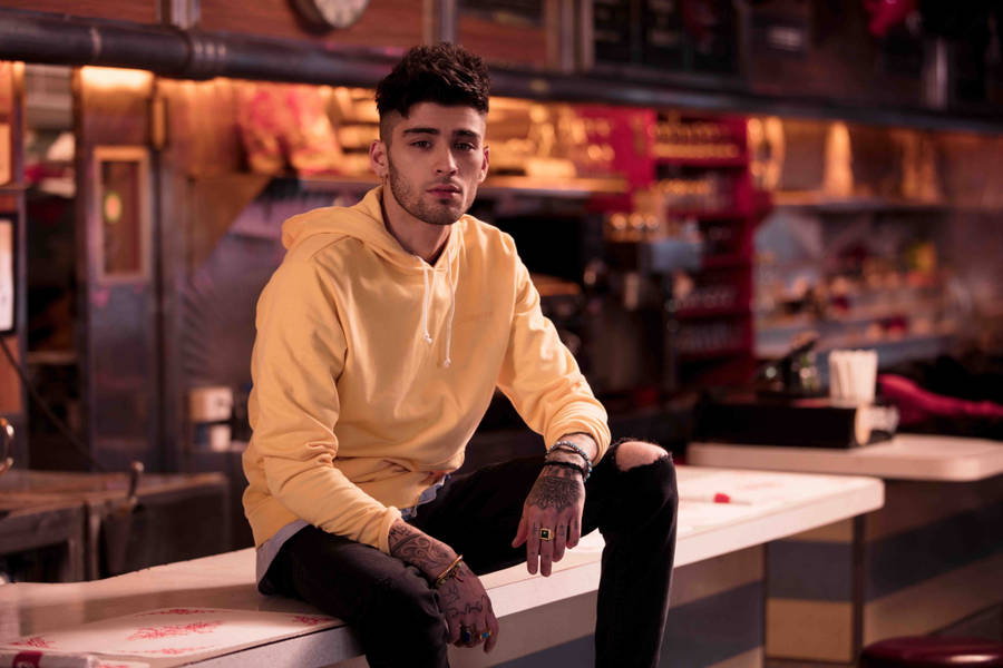 Zayn Malik Penshoppe 2018 Collection Wallpaper