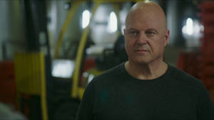 10 Minutes Review Michael Chiklis Wallpaper