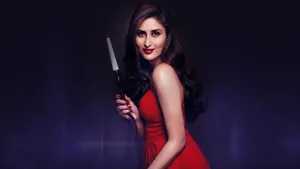 1080p Hd Kareena Kapoor Holding Knife Wallpaper