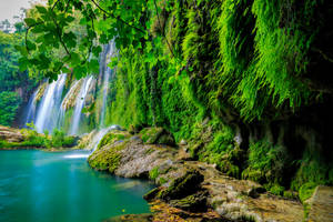 4k Green Kursunlu Waterfall Wallpaper