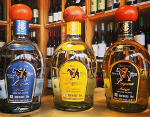 7 Las Casa Siete Leguas Tequila Collection Wallpaper