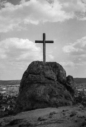 A Deep And Meaningful Representation Of Christianity Wallpaper