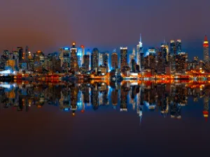 A Panoramic View Of The Skyscape Of New York City Wallpaper