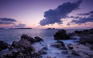 A Peaceful View Of The Pretty Ocean Wallpaper