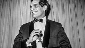 A Vintage Portrait Of Legendary Omar Sharif Wallpaper