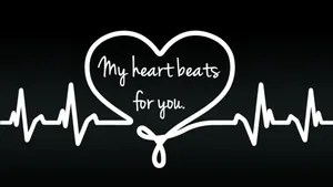 A Vivid 4k Capture Of Undying Love Wallpaper