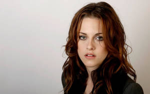 Actress Hd Twilight Bella Wallpaper