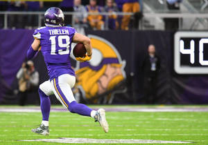 Adam Thielen Back View Wallpaper