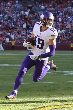 Adam Thielen Vikings Man Of The Year Wallpaper