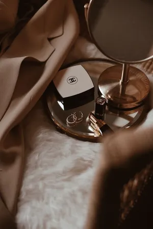 Add Elegance To Your Look With A Touch Of Chanel Wallpaper