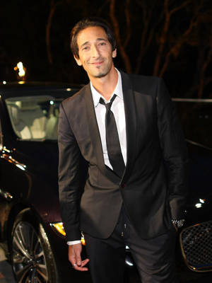 Adrien Brody In Black Attire Wallpaper