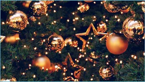 Aesthetic Christmas Gold Ornaments Laptop Wallpaper
