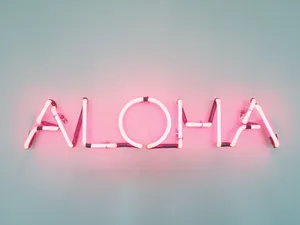 Aesthetic Girly Neon Sign Aloha Wallpaper
