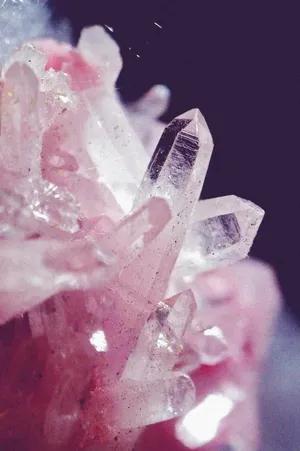 Aesthetic Lucid Pink Crystal Wallpaper