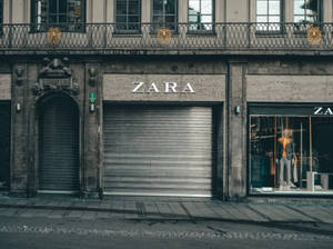Aesthetic Zara Fashion Boutique Wallpaper