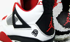 Air Jordan 4 Fire Red Brooklyn Wallpaper