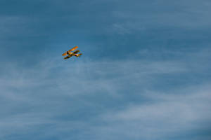 Airplane In Navy Blue Sky Wallpaper