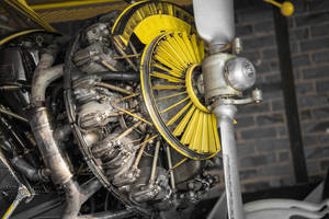 Airplane Propeller Engine Wallpaper