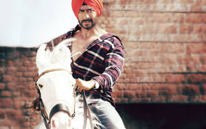 Ajay Devgn Son Of Sadaar Turban Wallpaper