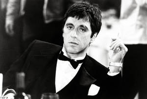 Al Pacino As Tony Montana Wallpaper