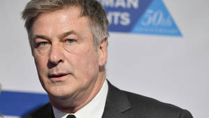 Alec Baldwin Grey Hair Blue Eyes Wallpaper