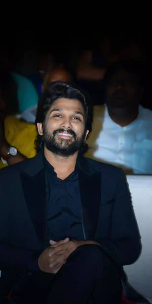 Allu Arjun Hd Navy Blue Suit Wallpaper