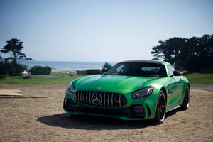 Amg Gtr Classic Green Wallpaper