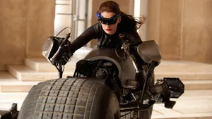 Anne Hathaway Catwoman Wallpaper