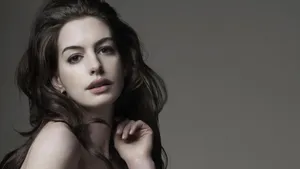 Anne Hathaway Muted Portrait Wallpaper