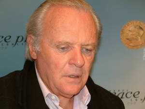 Anthony Hopkins Forehead Wallpaper