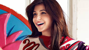 Anushka Sharma Laughing Wallpaper