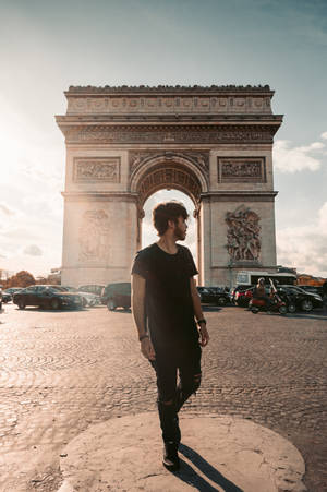 Arc De Triomphe Man In Black Wallpaper