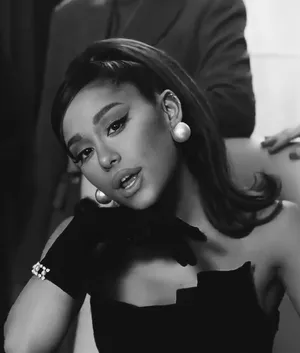 Ariana Grande Blackand White Portrait Wallpaper