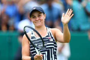 Ashleigh Barty Wearing Black Cap Wallpaper