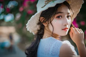 Asian Cute Girl With Hat Wallpaper