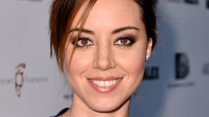 Aubrey Plaza About Alex Premiere Wallpaper