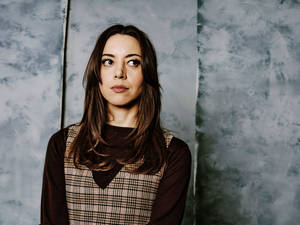 Aubrey Plaza Sundance Portrait Wallpaper