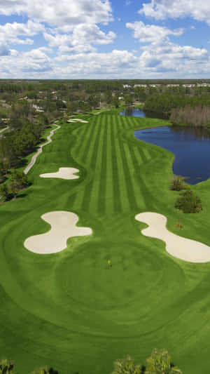 Augusta National Golf Course - The Iconic Home Of The Masters Tournament Wallpaper
