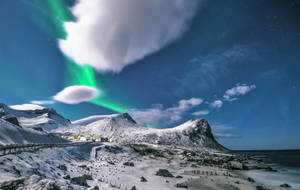 Aurora Borealis Landscapes Wallpaper