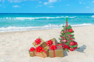 Australian Christmas Gifts On Beach Wallpaper