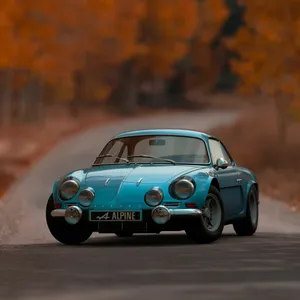Auto Racing Vintage Car Wallpaper
