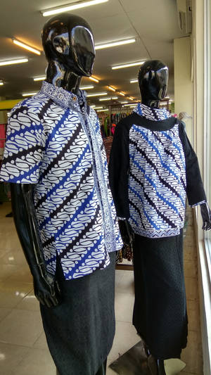 Batik Shirts On Mannequins Wallpaper