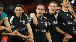 Bayern Munich Group Black Jersey Wallpaper