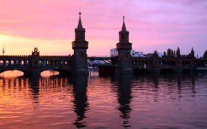 Berlin Oberbaum Silhouette In Sunset Wallpaper